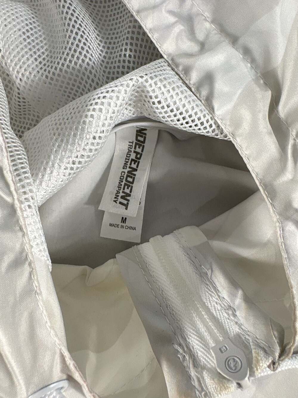 I Prevail True Power VAIN White Camo Anorak Windbreaker Crop Jacket - Picture 3 of 5